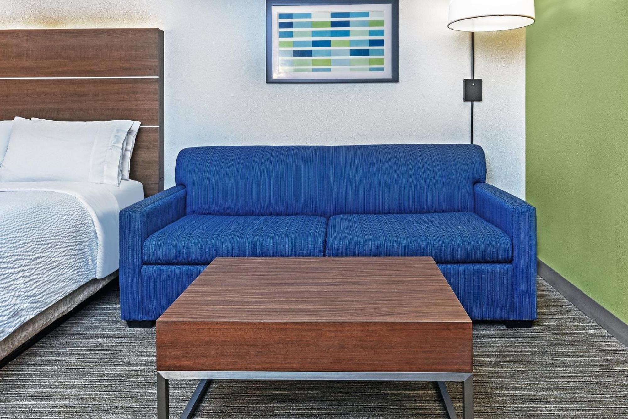Holiday Inn Express & Suites Sulphur - Lake Charles By Ihg Exterior foto