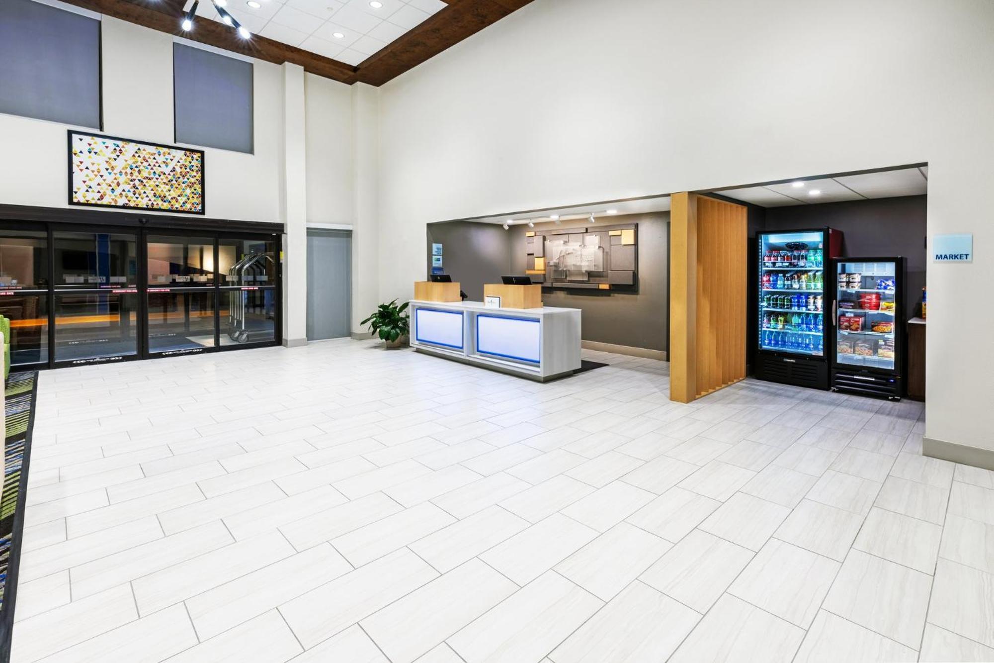 Holiday Inn Express & Suites Sulphur - Lake Charles By Ihg Exterior foto